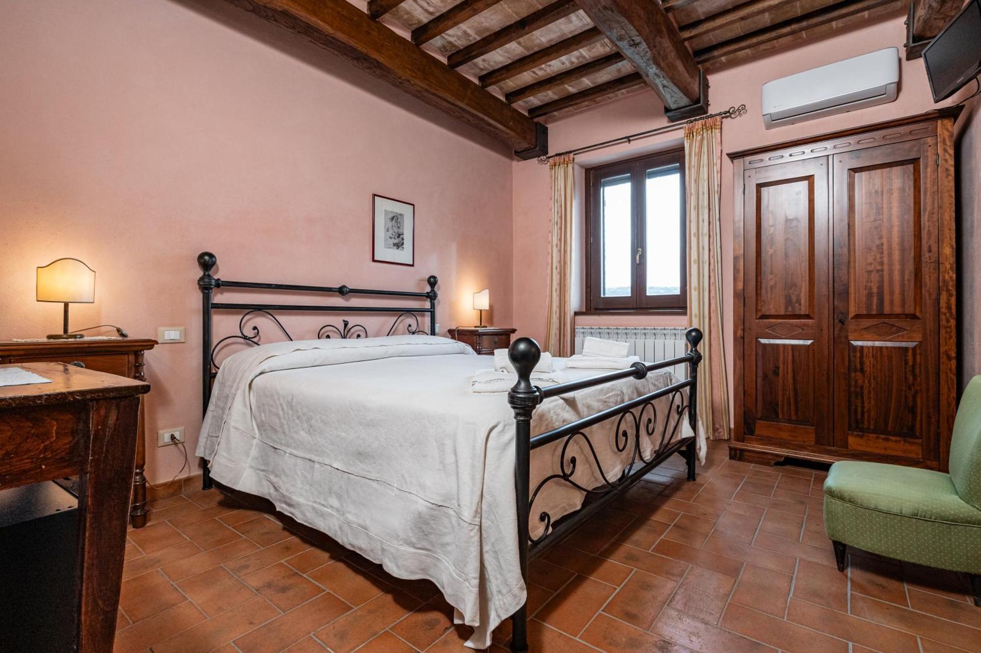 Вилла Il Borghetto Тоди Экстерьер фото